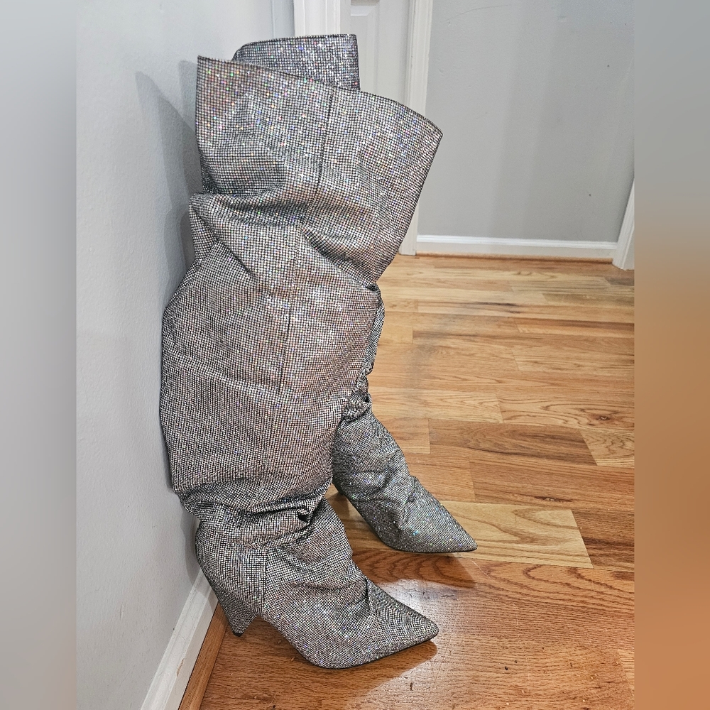 Cape Robbin Silver boots